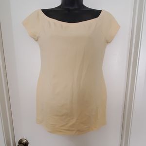 Maternity yellow shirt